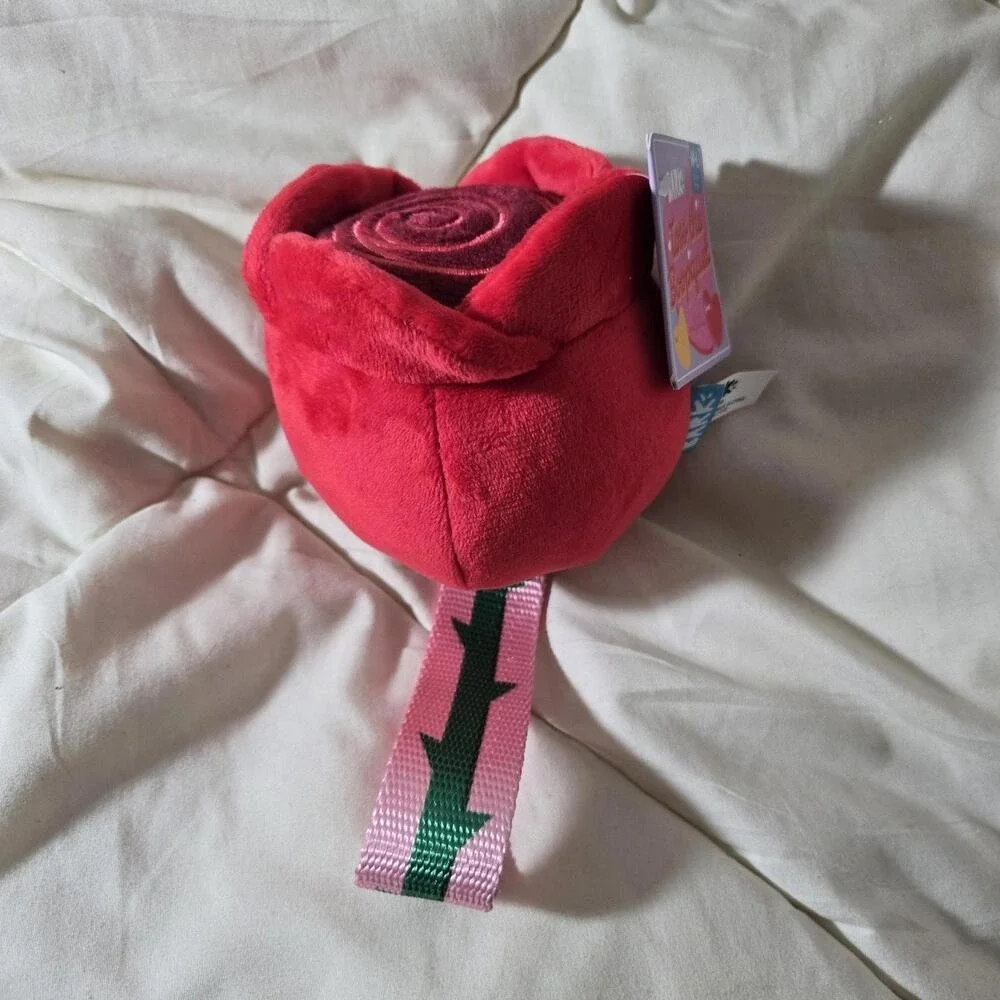 Bark Box Toss The Boopquet Bouquet Red Rose Flowers Plush M/L Dog Toy NWT